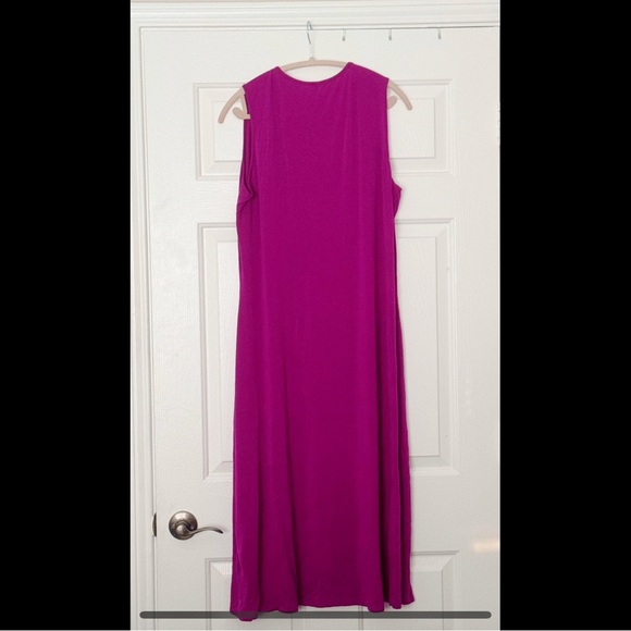 Plus Size Raspberry Tunic - Picture 3 of 3